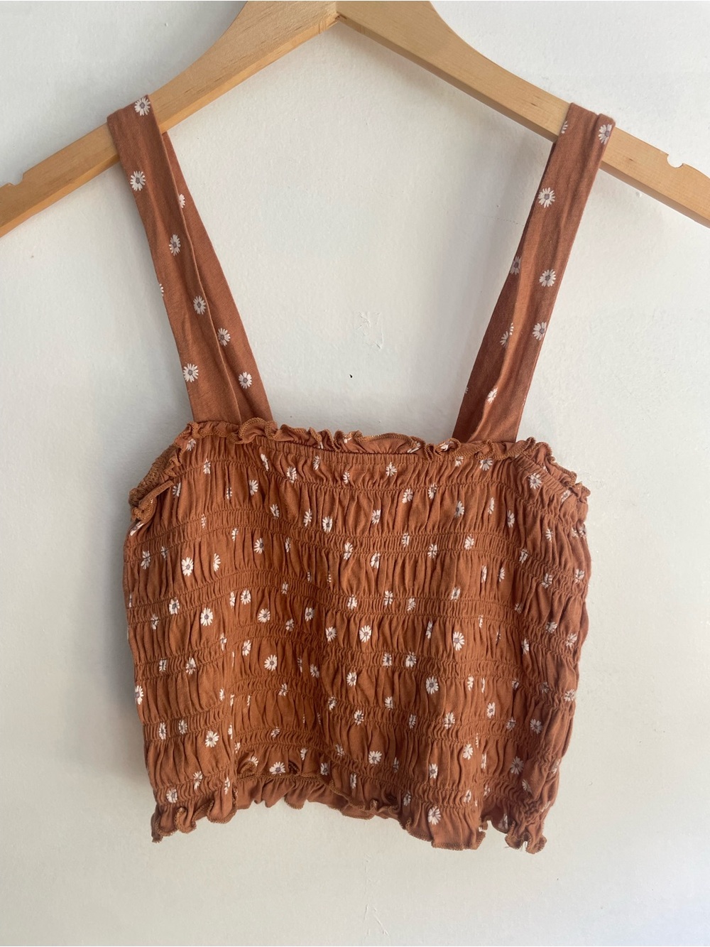 American Eagle | Scrunched Brown Floral Crop Tank | XS